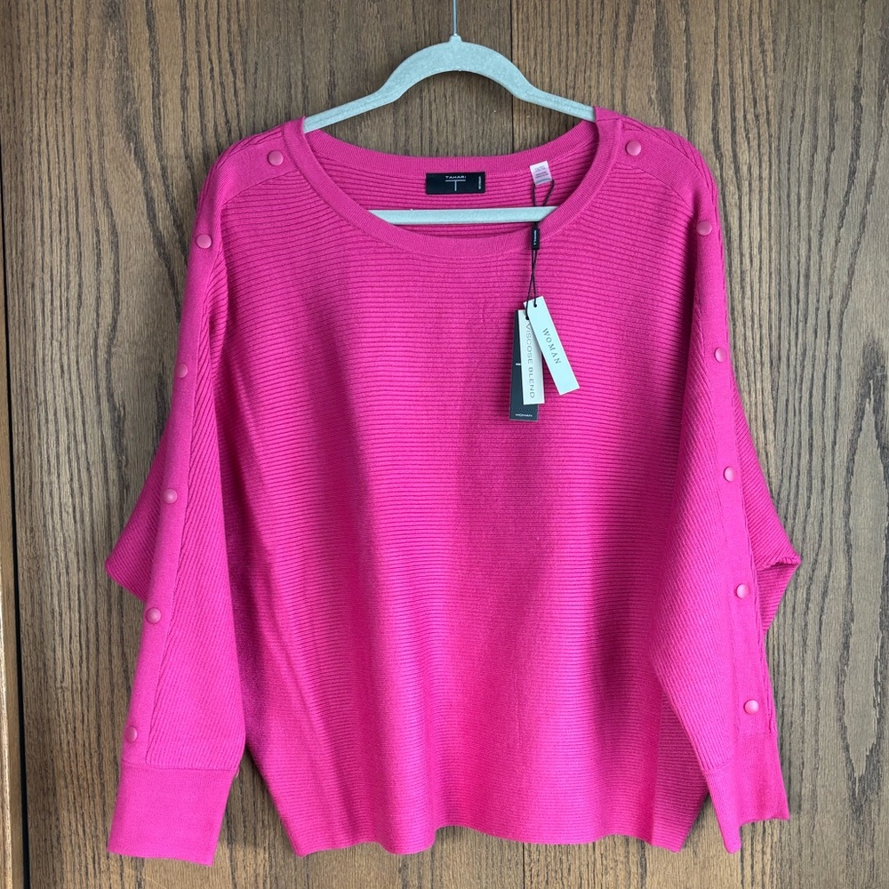 NWT T Tahari women’s pink batwing sleeve sweater top with button accents size 1X